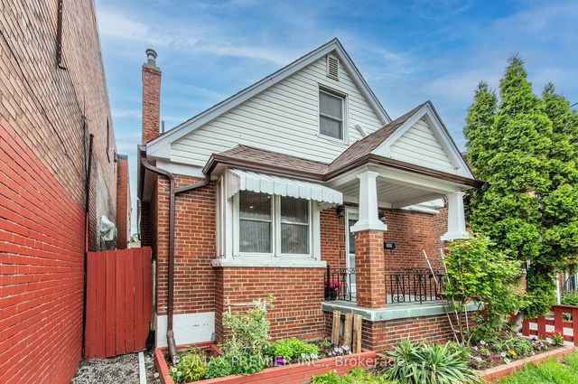 349 Kipling Avenue