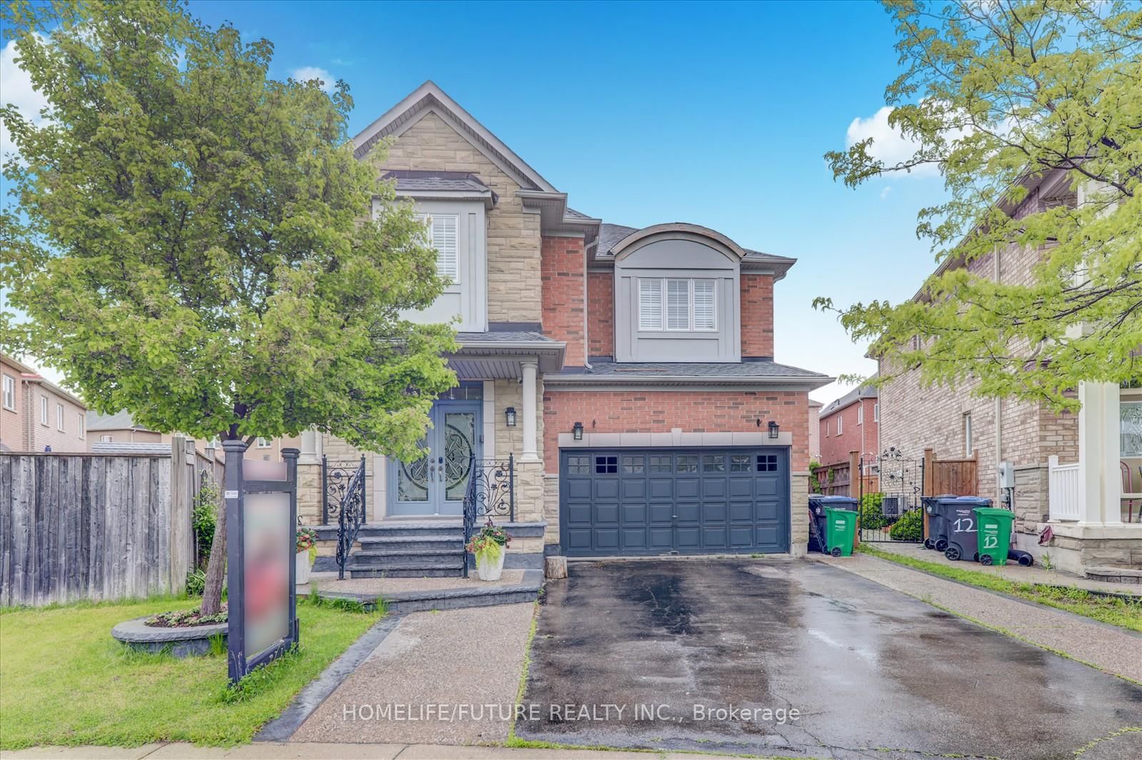 Detached House for sale at 14 Newcroft Road, Brampton, Ontario, L6P 2L6 - Bram East - MLS: W12183270