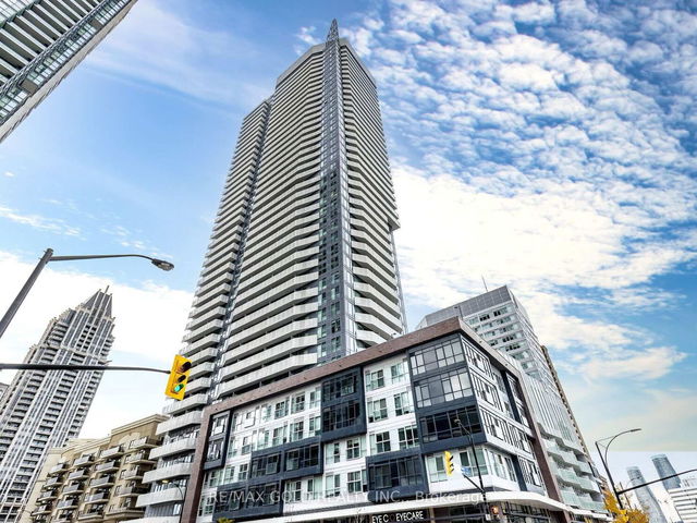 3705 - 4065 CONFEDERATION Parkway