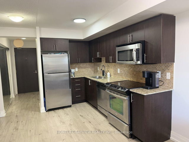 905 - 1 De Boers Drive