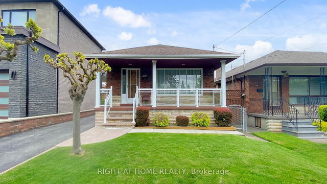 1159 Glengrove Avenue
