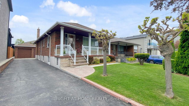 1159 Glengrove Avenue
