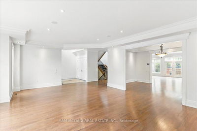 955 Albertson Cres, Mississauga - Lorne Park image-0-3