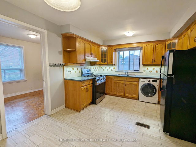 Unit 2 - 2 thornton Avenue