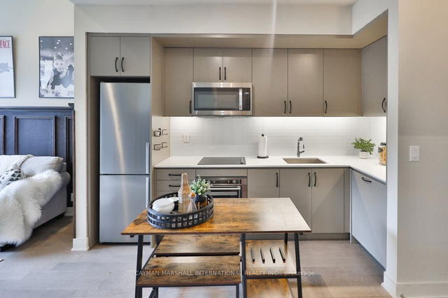 462 - 1575 Lake Shore Road