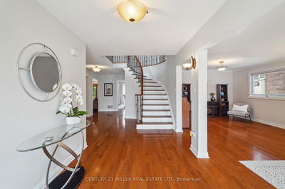 1372 Wheelwright Rd, Oakville - Glen Abbey image-0-3