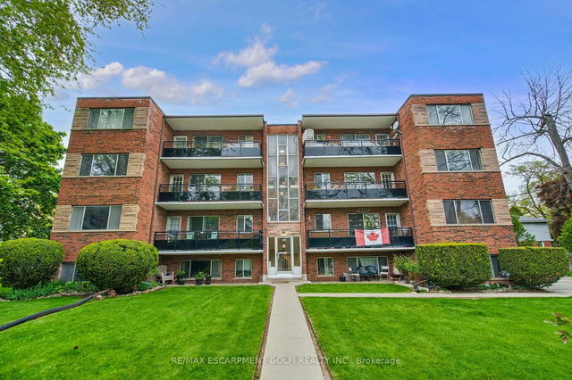 8 - 2433 First Street