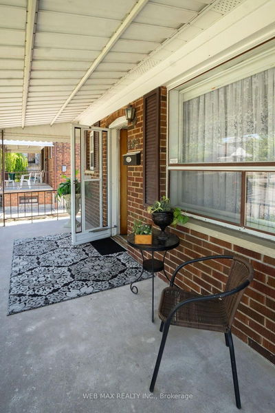565 Glen Park Ave, Toronto - Yorkdale-Glen Park image-0-1