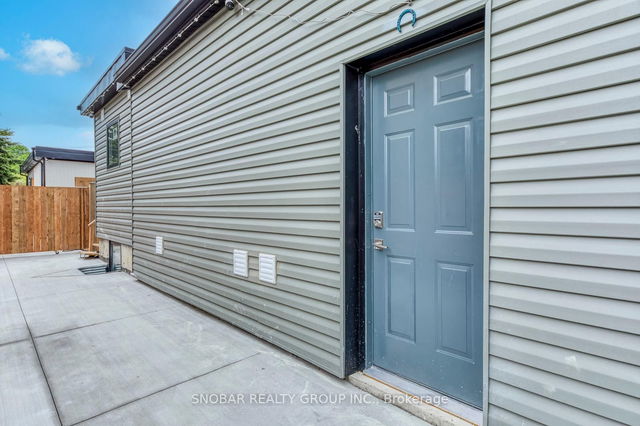 02 - 67 Thirty Second Street