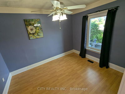 54 Grandville Ave, Toronto - Rockcliffe-Smythe image-0-2