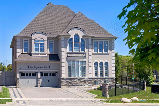 1 Royal West Drive