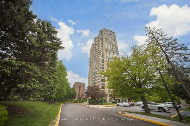 1107 - 8 Lisa Street