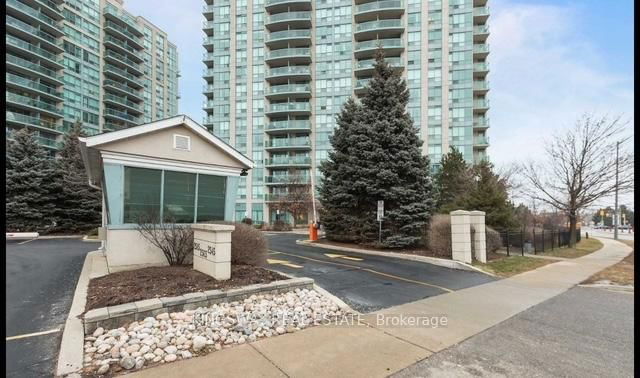 809 - 2545 Erin Centre Boulevard