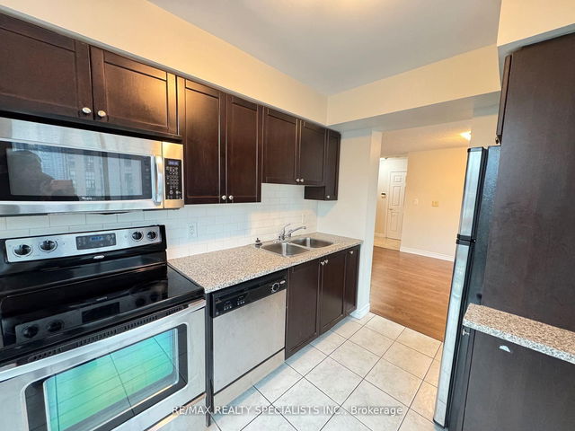 1508 - 208 Enfield Place