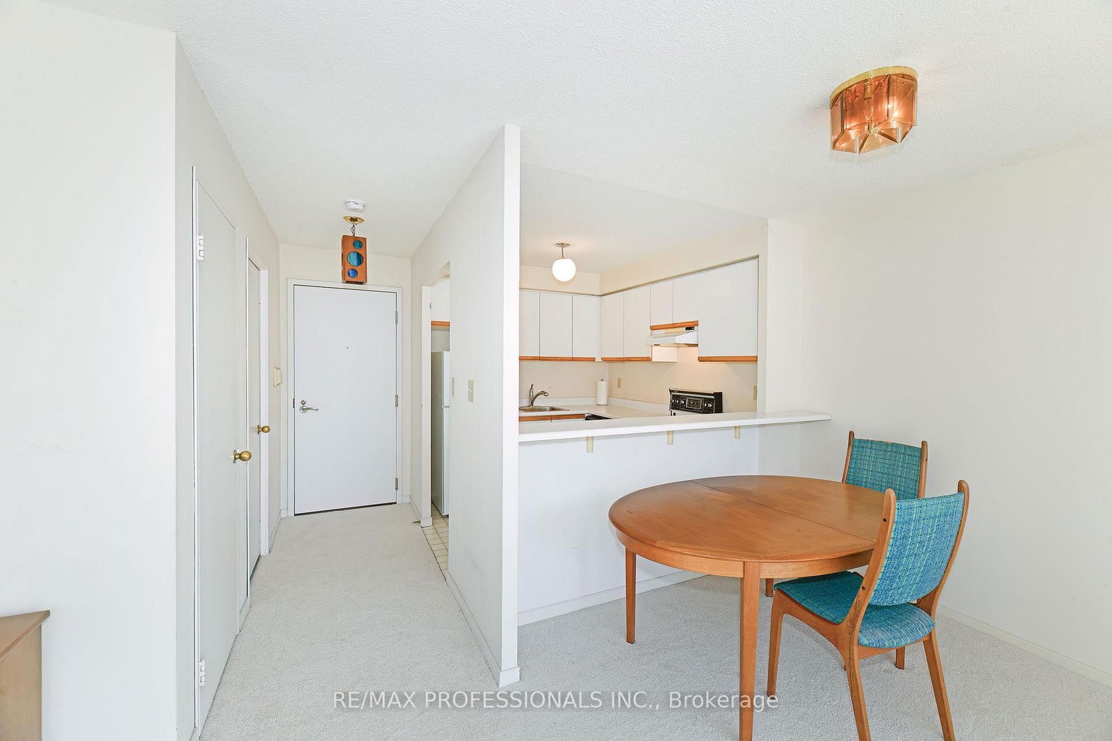 Condo for sale at 528-2261 Lakeshore Boulevard, Toronto, Mimico, M8V 3X1 - MLS: W12186627