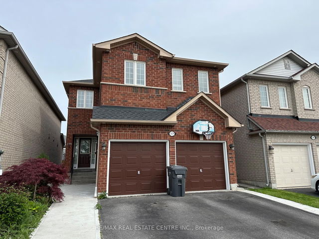 UPPER - 3178 Oakview Road