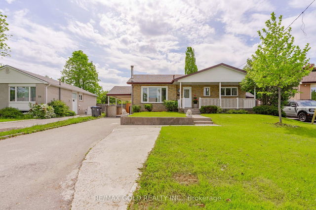 22 Carlyle Crescent