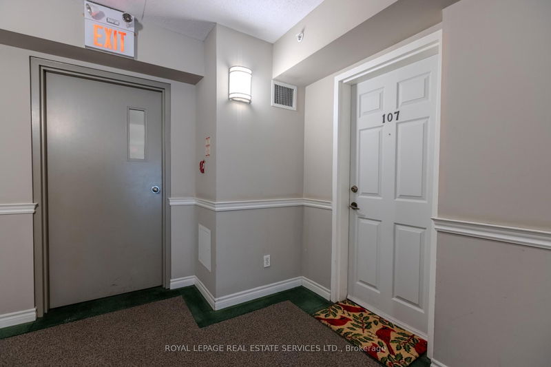 Room2
