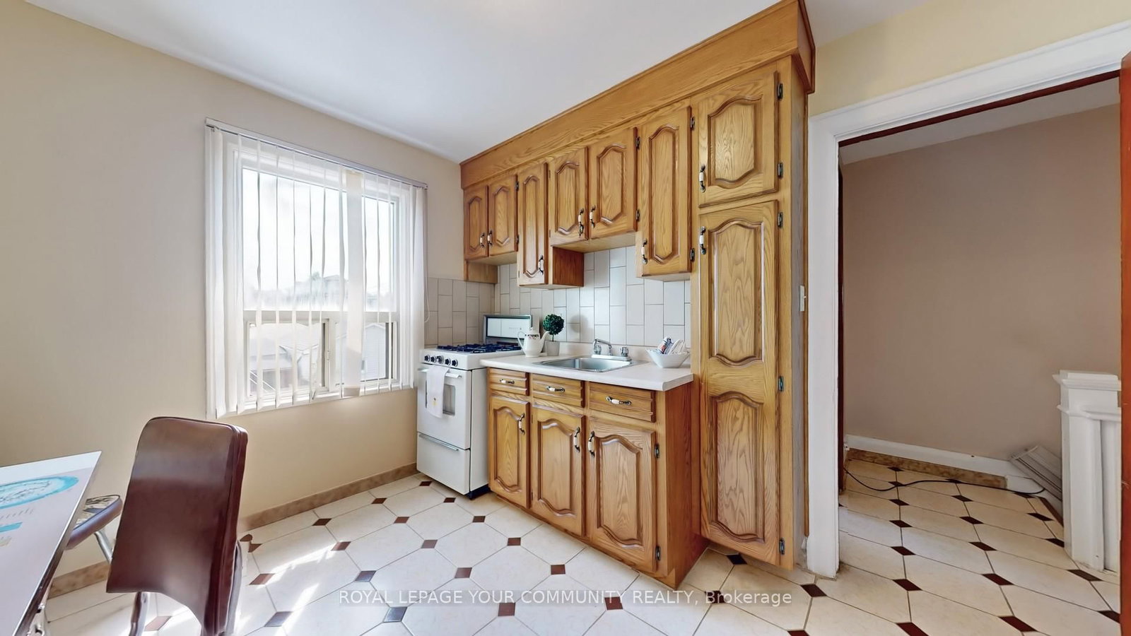 Listing Image 21