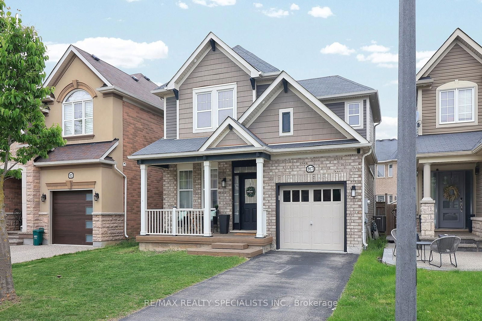 Detached House for sale at 917 MCTRACH Crescent, Milton, Harrison, L9T 1M5 - MLS: W12186929