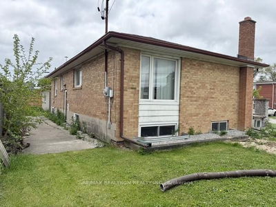 1 Deverell Cres, Toronto - Downsview-Roding-CFB image-0-3