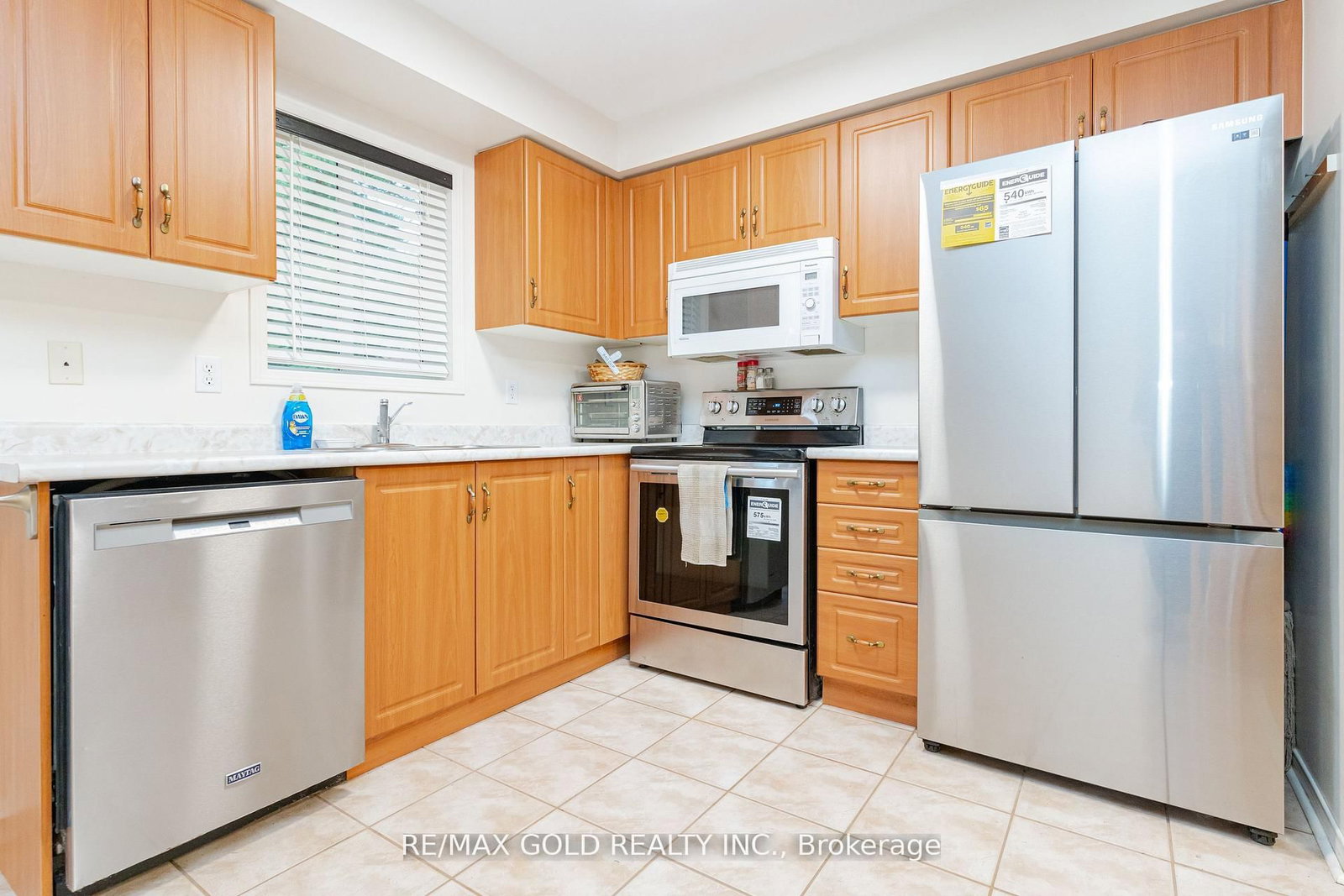 Listing Image 16