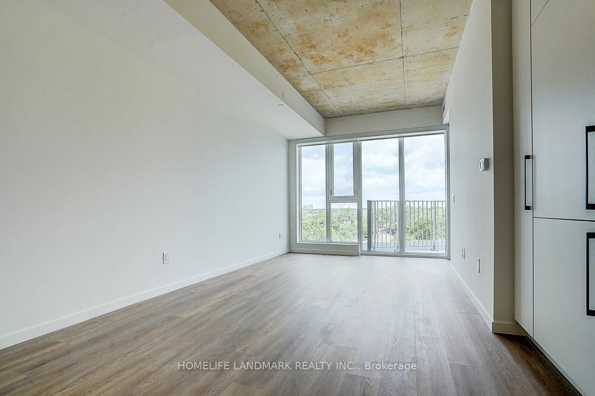 689 The Queensway, Unit 717 - Photo 13