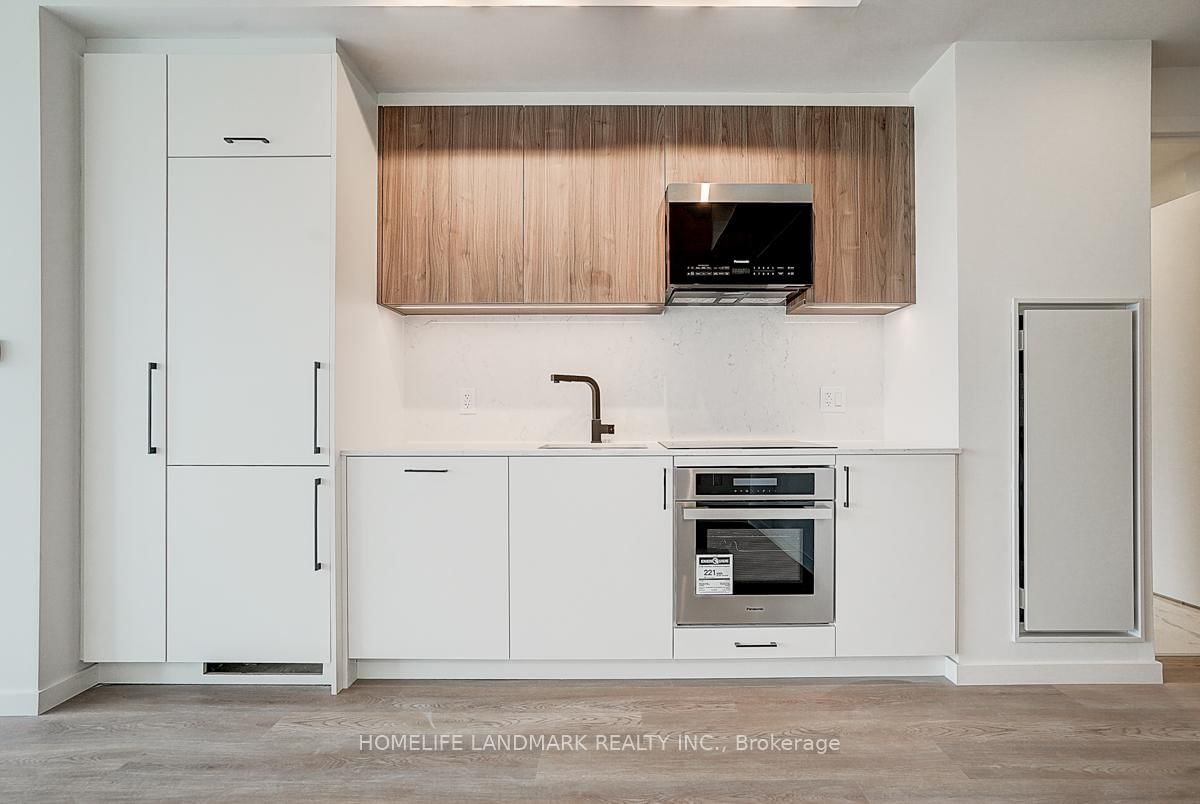 689 The Queensway, Unit 717 - Photo 19