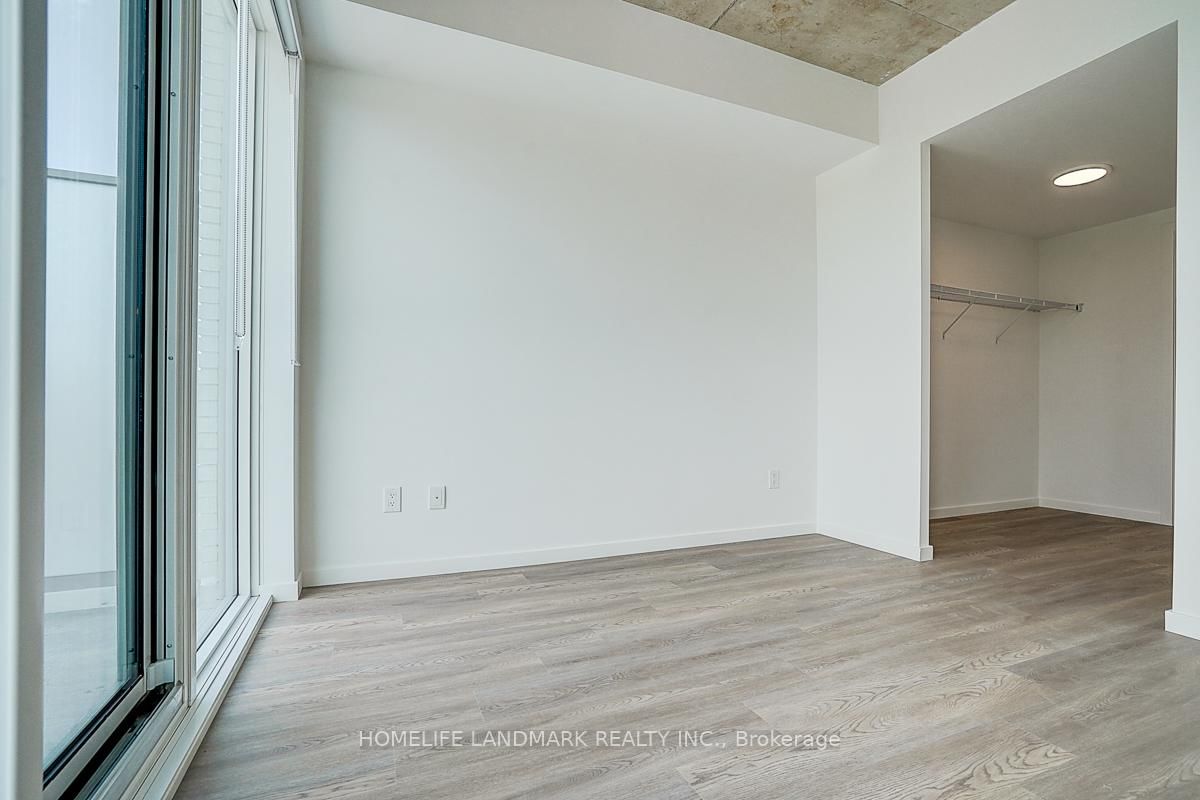689 The Queensway, Unit 717 - Photo 22