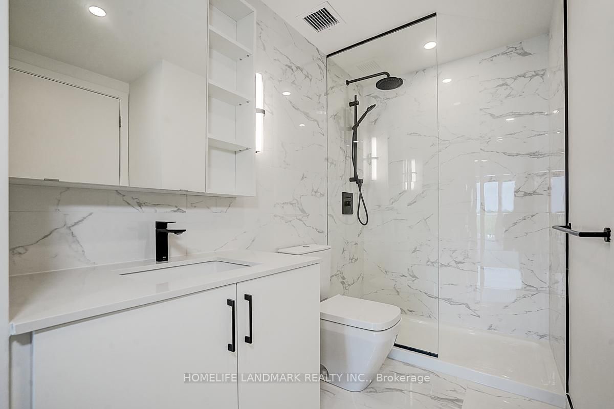 689 The Queensway, Unit 717 - Photo 30