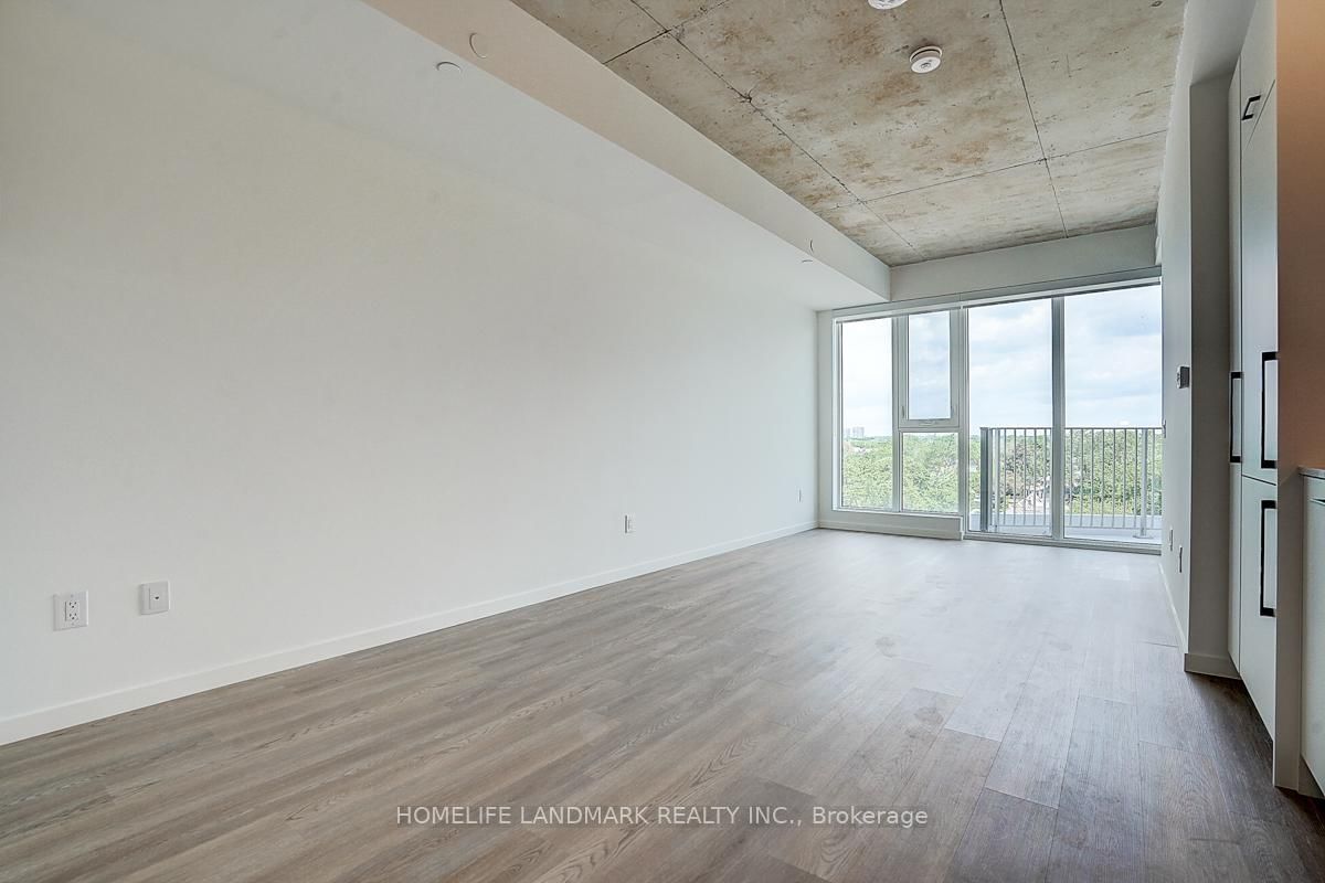 689 The Queensway, Unit 717 - Photo 9