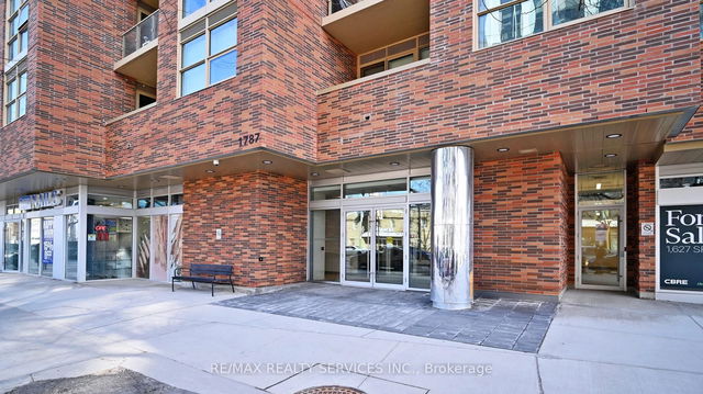 102 - 1787 St. Clair Avenue