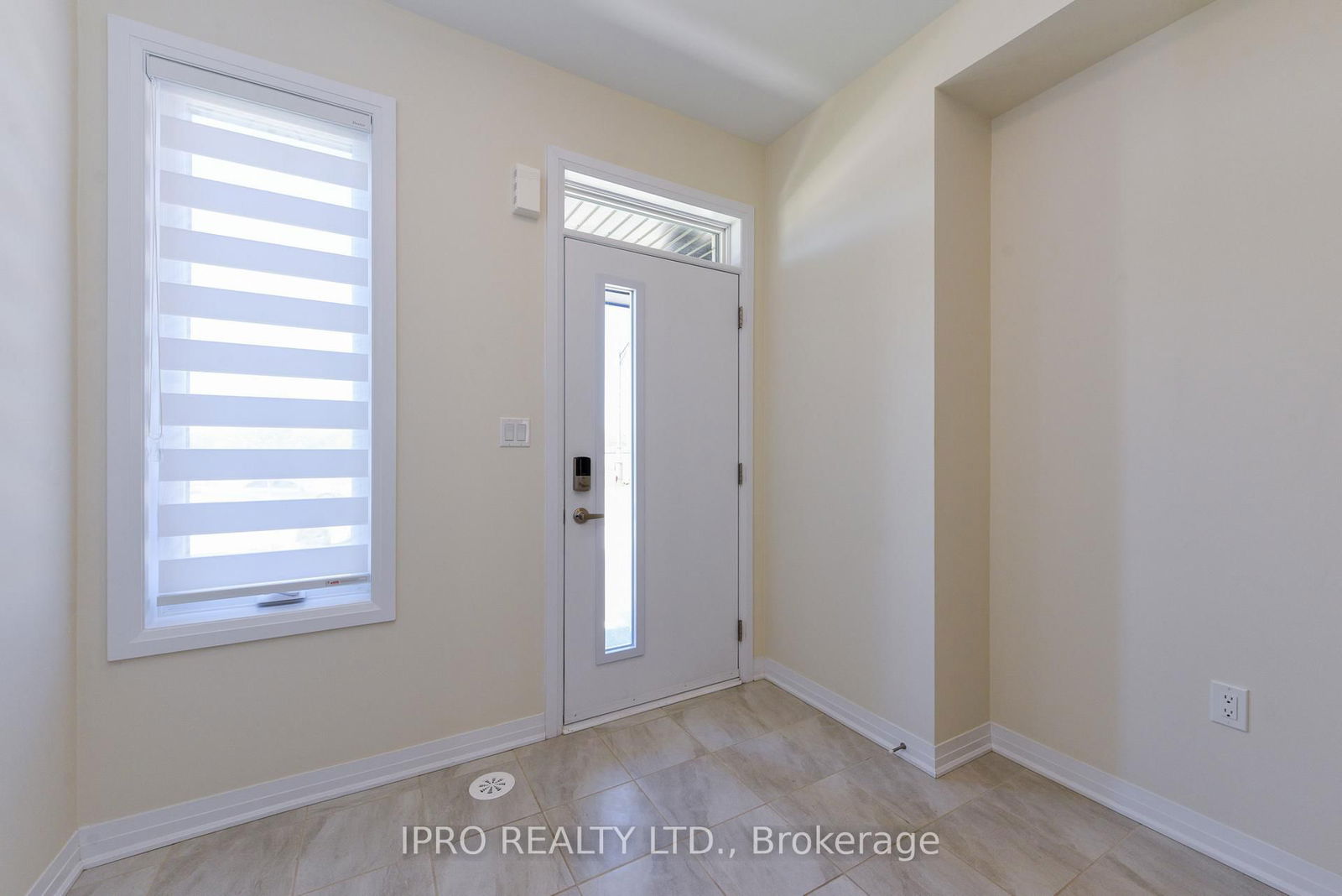 Townhouse for lease at 3523 Post Road, Oakville, Glenorchy, L6H 7W5 - MLS: W12187956