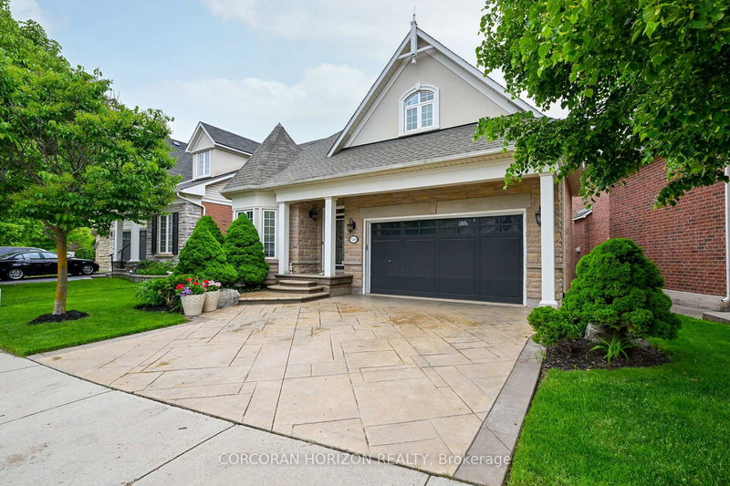 3269 Stocksbridge Ave, Oakville, L6M 0E3 | Image 3