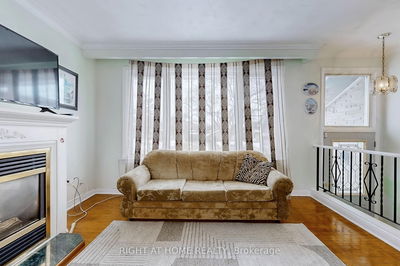 35 Westhumber Blvd, Toronto - West Humber-Clairville image-0-2