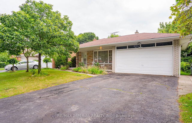 UPPER - 2143 Linby Street