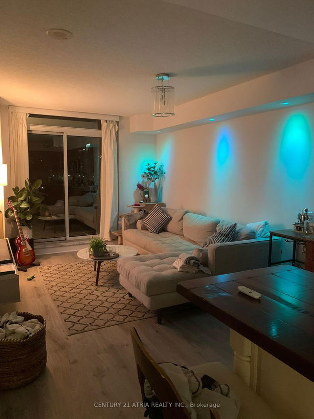 306 - 1 De Boers Drive