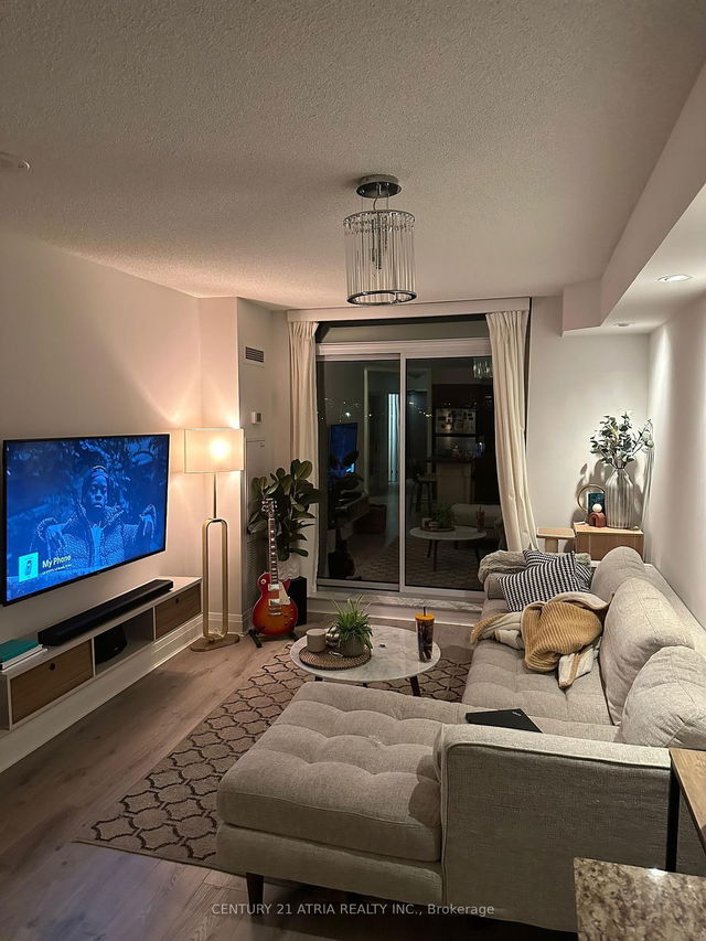 306 - 1 De Boers Drive