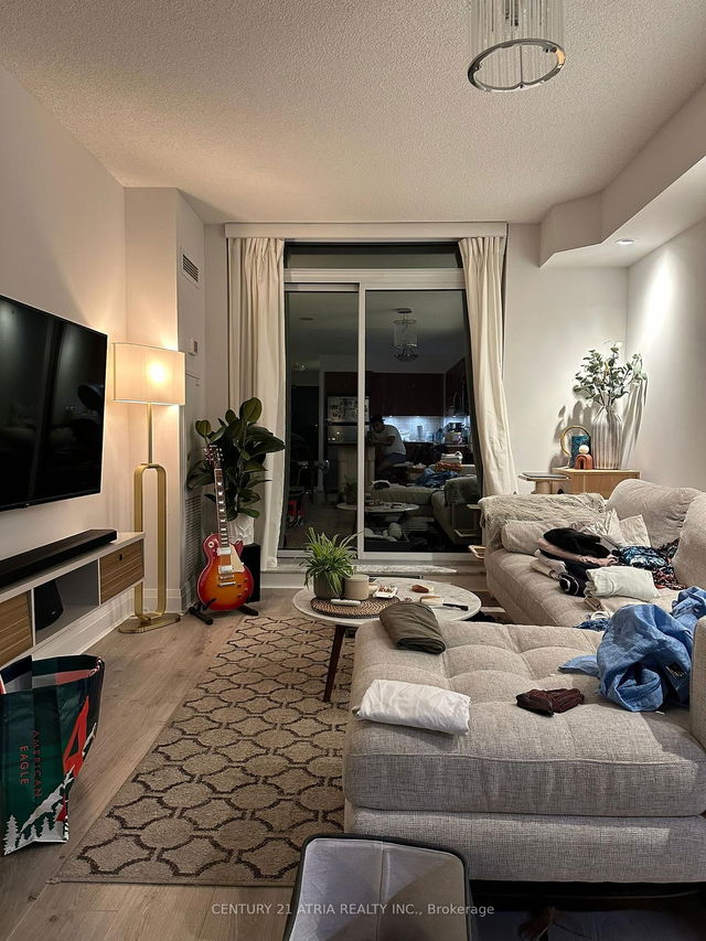 306 - 1 De Boers Drive