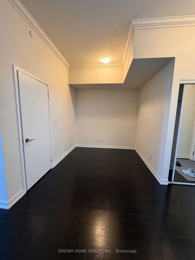 717 - 4011 Brickstone Mews