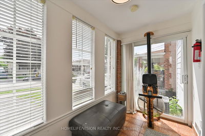 406 Nairn Ave, Toronto - Caledonia-Fairbank image-0-3