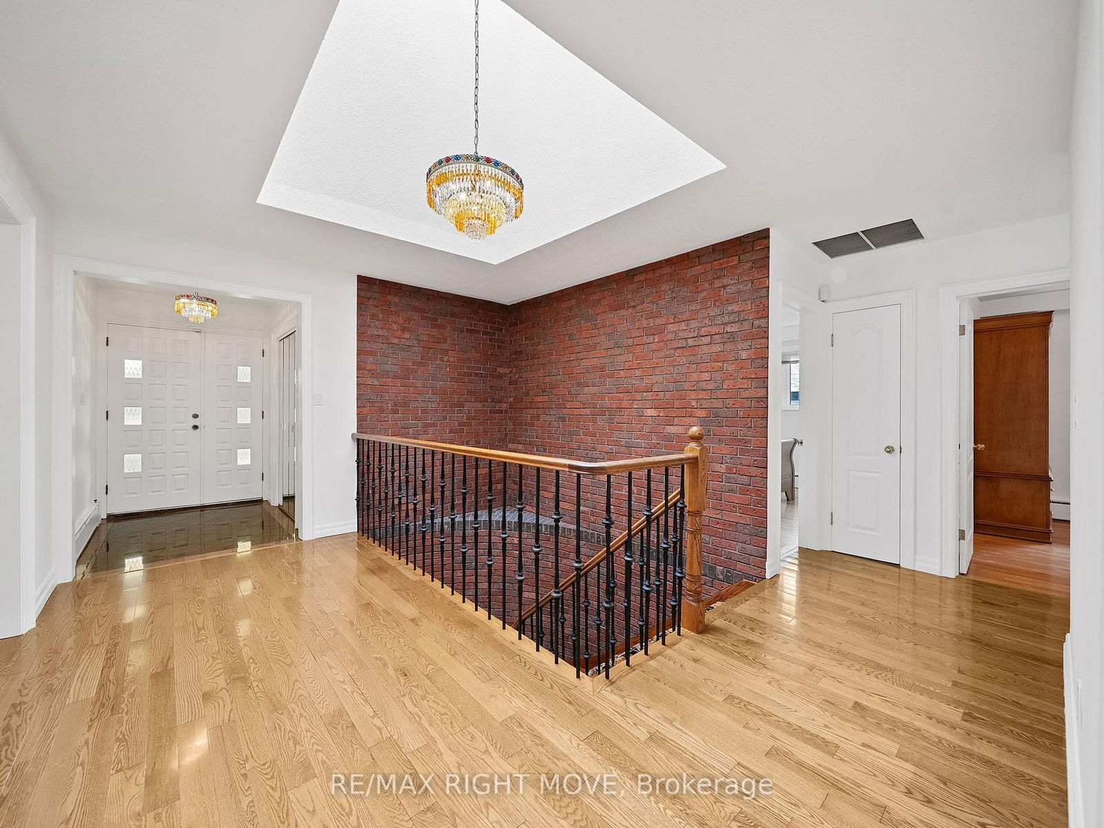 Detached House for sale at 22 Ladyshot Crescent, Toronto, York University Heights, M3J 1X2 - MLS: W12188529