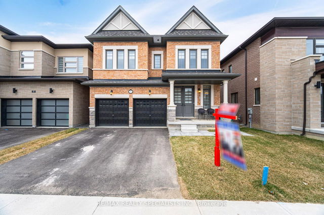 15 Duxbury Road