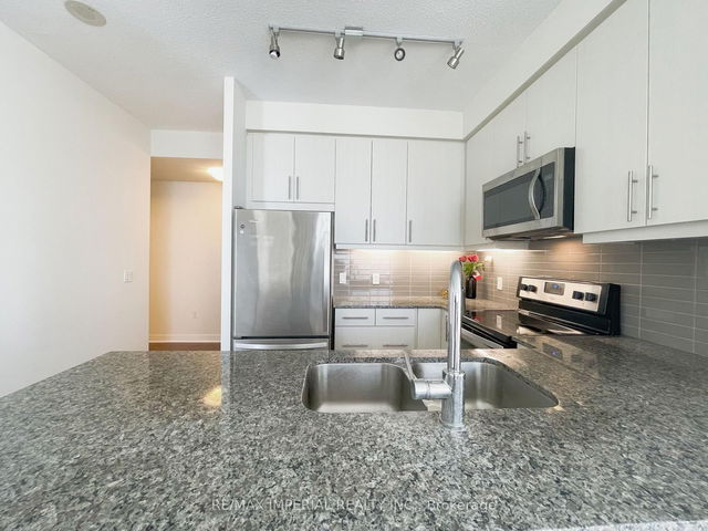 1807 - 3975 Grand Park Drive