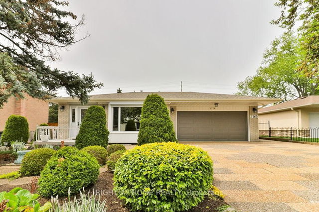 2765 Bushland Crescent