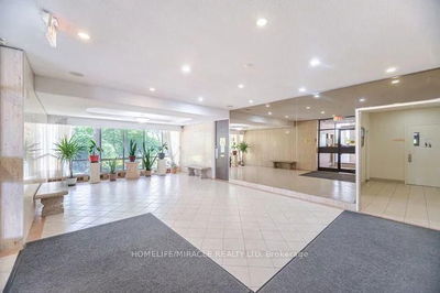 Unit 1112 — 455 Sentinel Rd, Toronto - York University Heights image-0-4