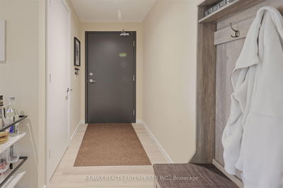 Unit 410 — 7 Smith Cres, Toronto - Stonegate-Queensway image-0-4