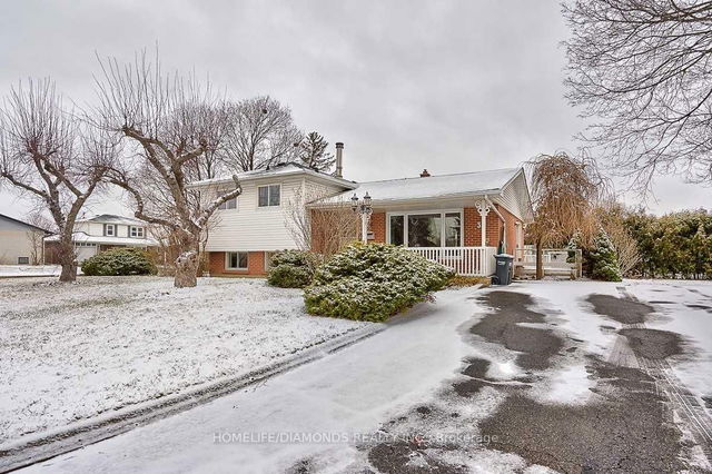 35 Edenborough Drive