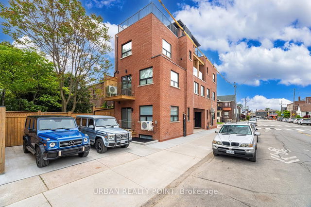 757 Gladstone Avenue