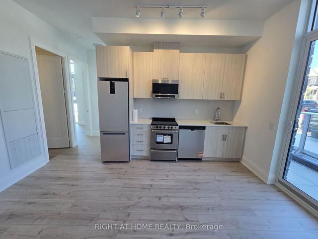 104 - 412 Silver Maple Road
